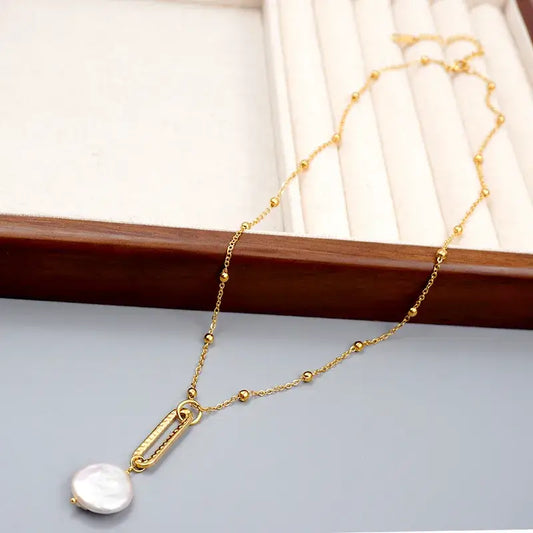 Close-up of Baroque freshwater pearl necklace pendant