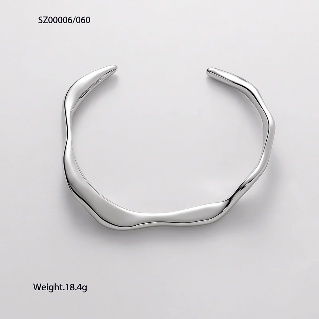 14K Gold Plated Gold Geometric Bracelet side view
