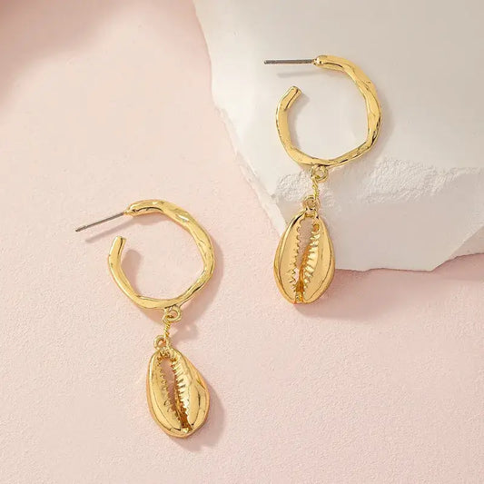 Shell drop earrings with marine-inspired design