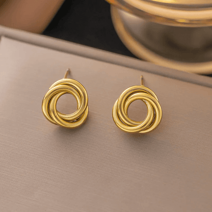 <img src="earrings-front.jpg" alt="Gold-Plated Drop Earrings – Front View