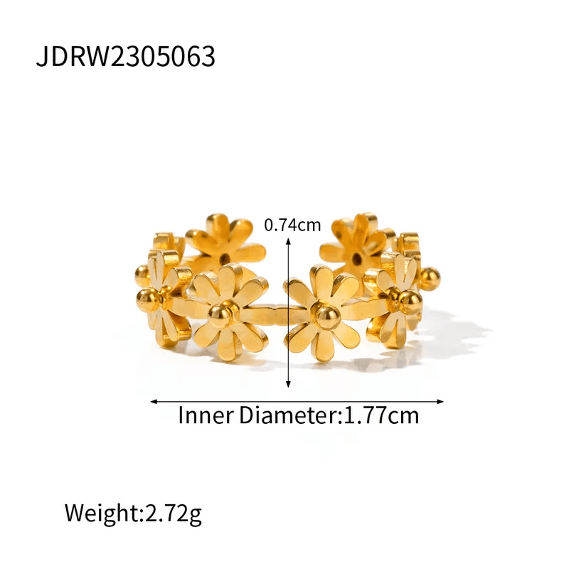 18K gold plated flower ring showcasing a charming flower design with adjustable inner diameter of 1.77cm.
