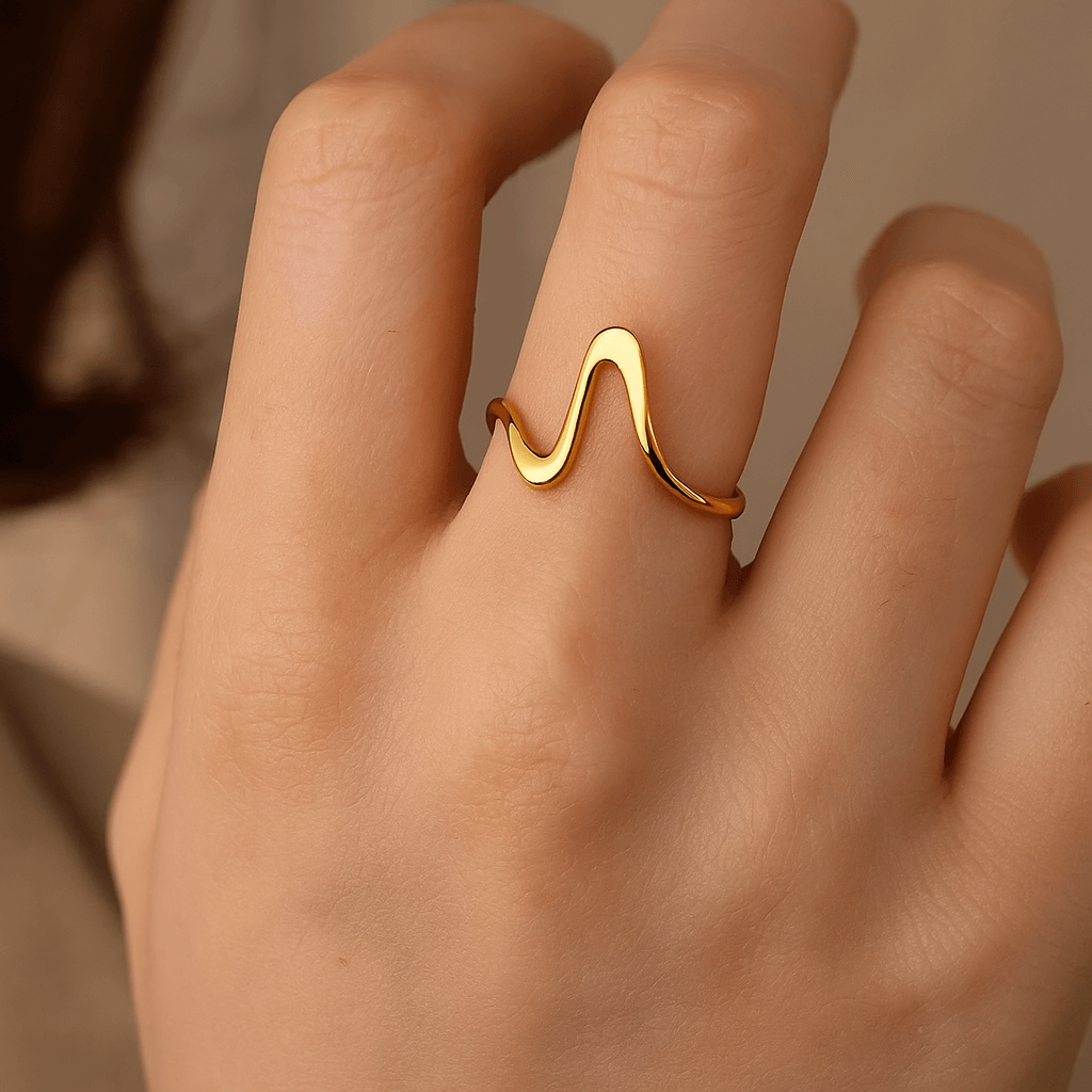 Women's gold PVD ring waterproof and non-tarnish