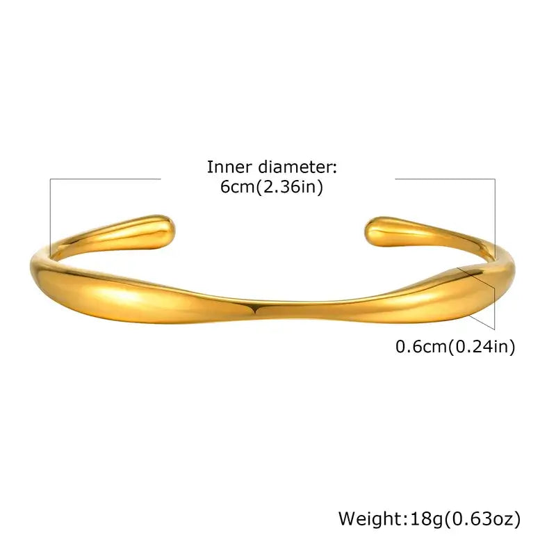 Gold-Plated Classic Bangle – Elegant 18K Stainless Steel Design Neckella
