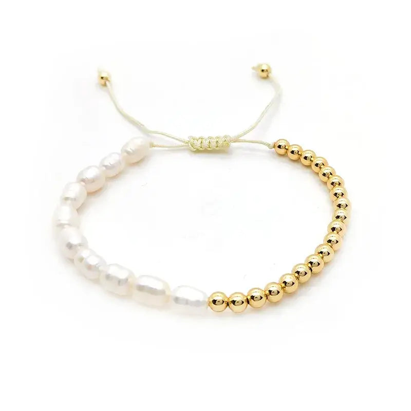 Freshwater pearl bracelet with shell accents and copper knit design