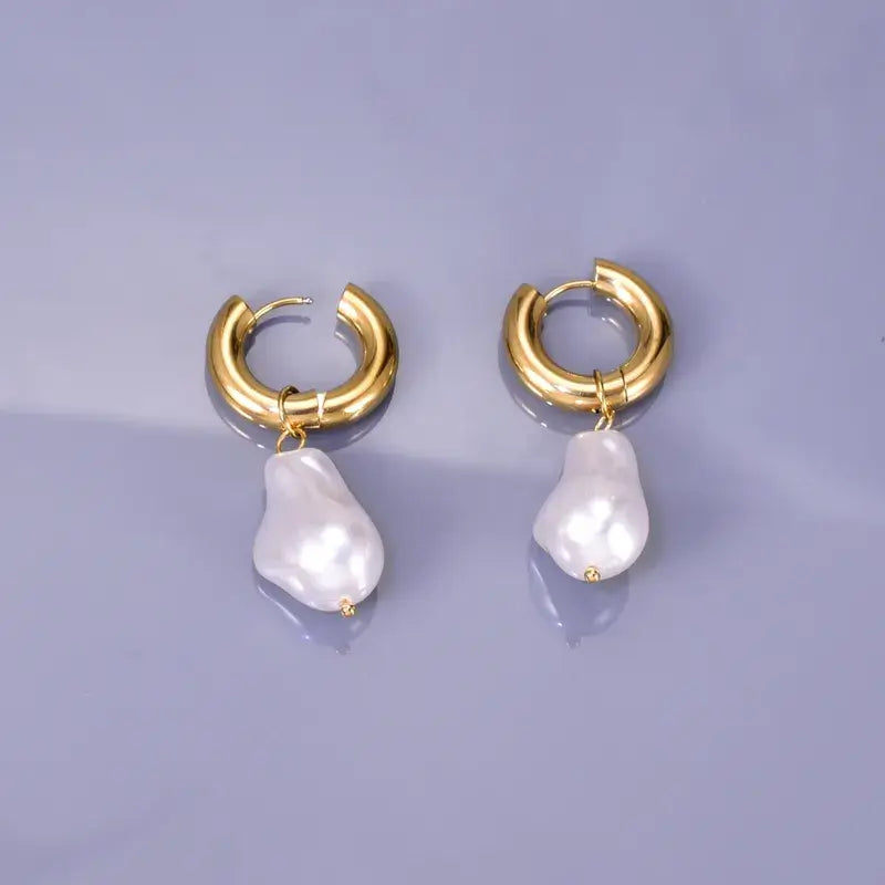 Elegant irregular gold-plated earrings for daily wear