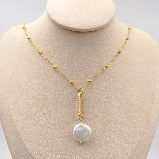 Baroque freshwater pearl necklace with gold-plated titanium steel chain