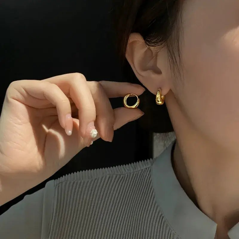 Women's 18K gold earrings waterproof and non-tarnish