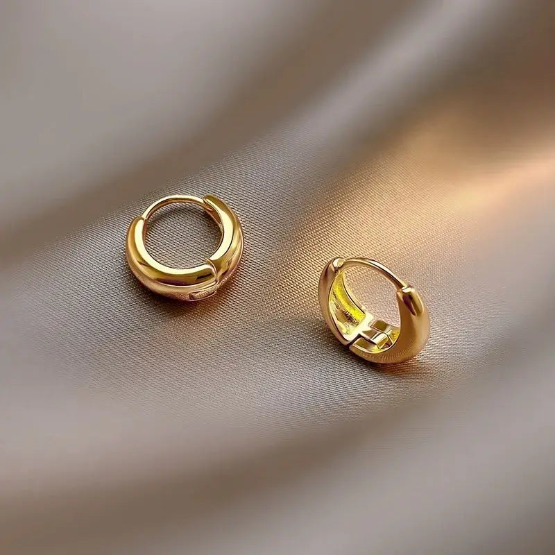 Women's 18K gold earrings perfect gift idea