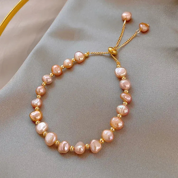 Minimal freshwater pearl bracelet – elegant women’s jewelry design