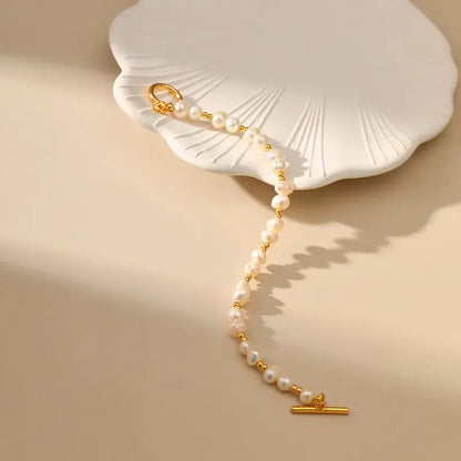 Vintage-inspired 18K gold-plated bracelet with pearls