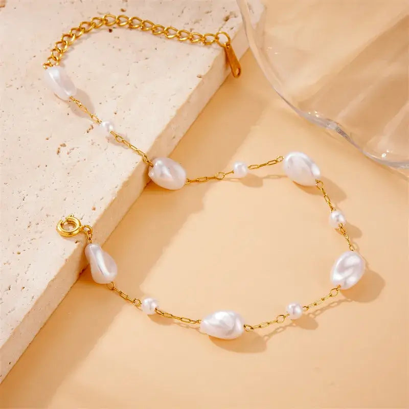 Fashion stainless steel pearl bracelet with durable 304 steel
