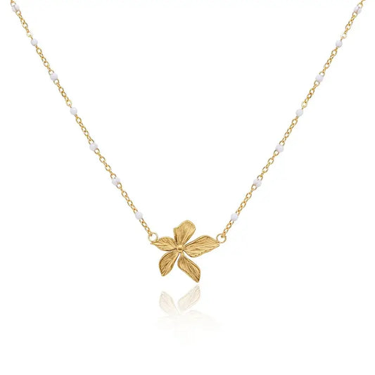 Gold-plated flower pendant necklace with delicate 18K stainless steel design