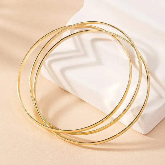 Simple Style Solid Color Iron Bangle on white background