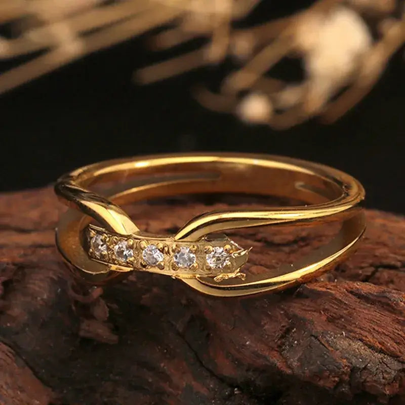 18K gold plated stainless steel ring – size 7, hypoallergenic design