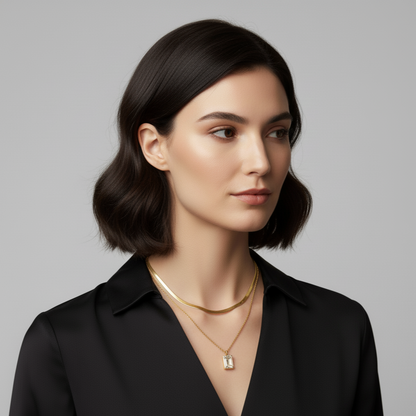 18K Gold U-Shape Pendant Necklace – Elegant Jewelry for Women Neckella