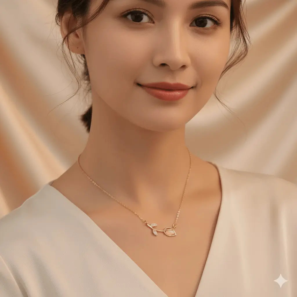 Lightweight Flower Pendant Necklace with IG style design